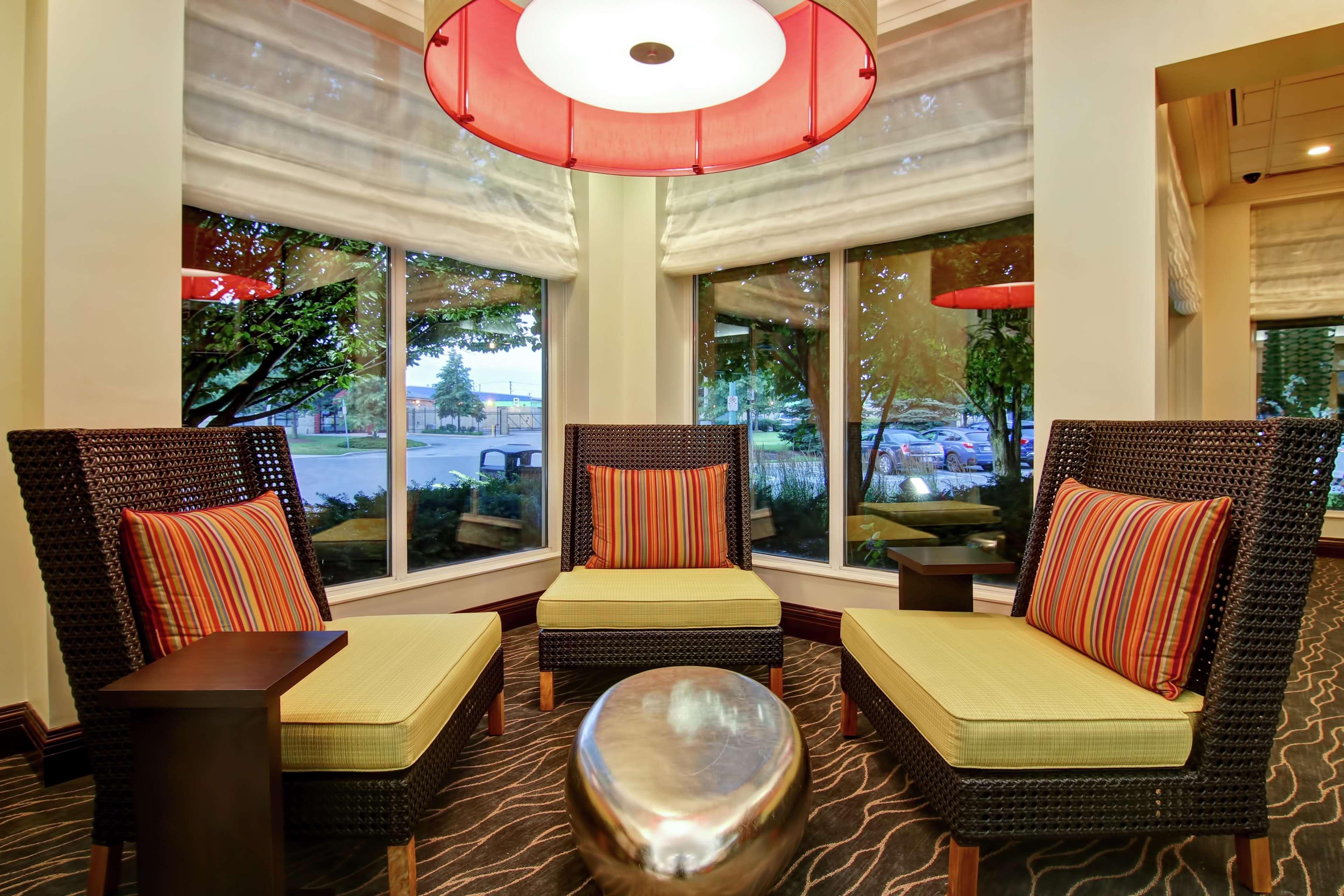 Hilton Garden Inn Toronto/Берлінгтон Екстер'єр фото