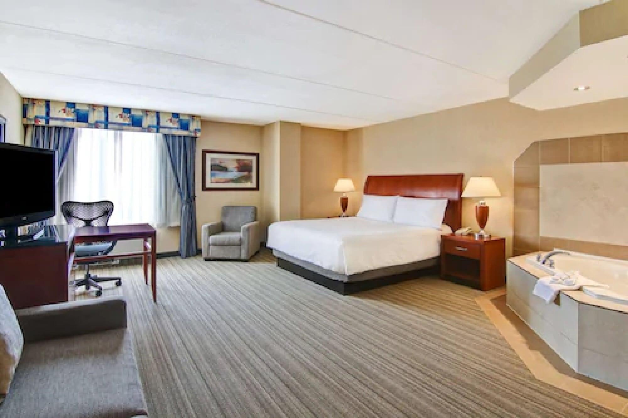 Hilton Garden Inn Toronto/Берлінгтон Екстер'єр фото
