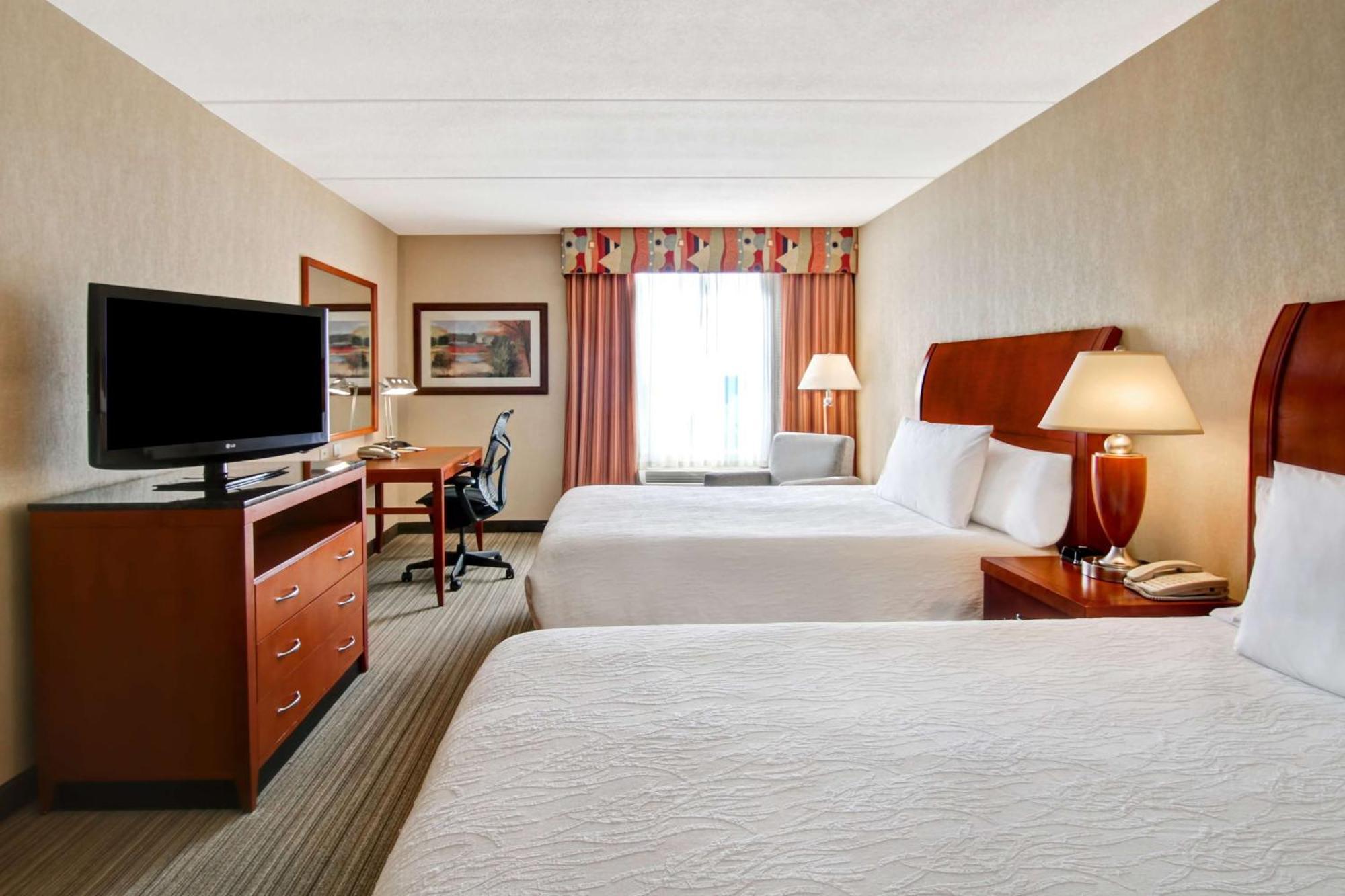 Hilton Garden Inn Toronto/Берлінгтон Екстер'єр фото
