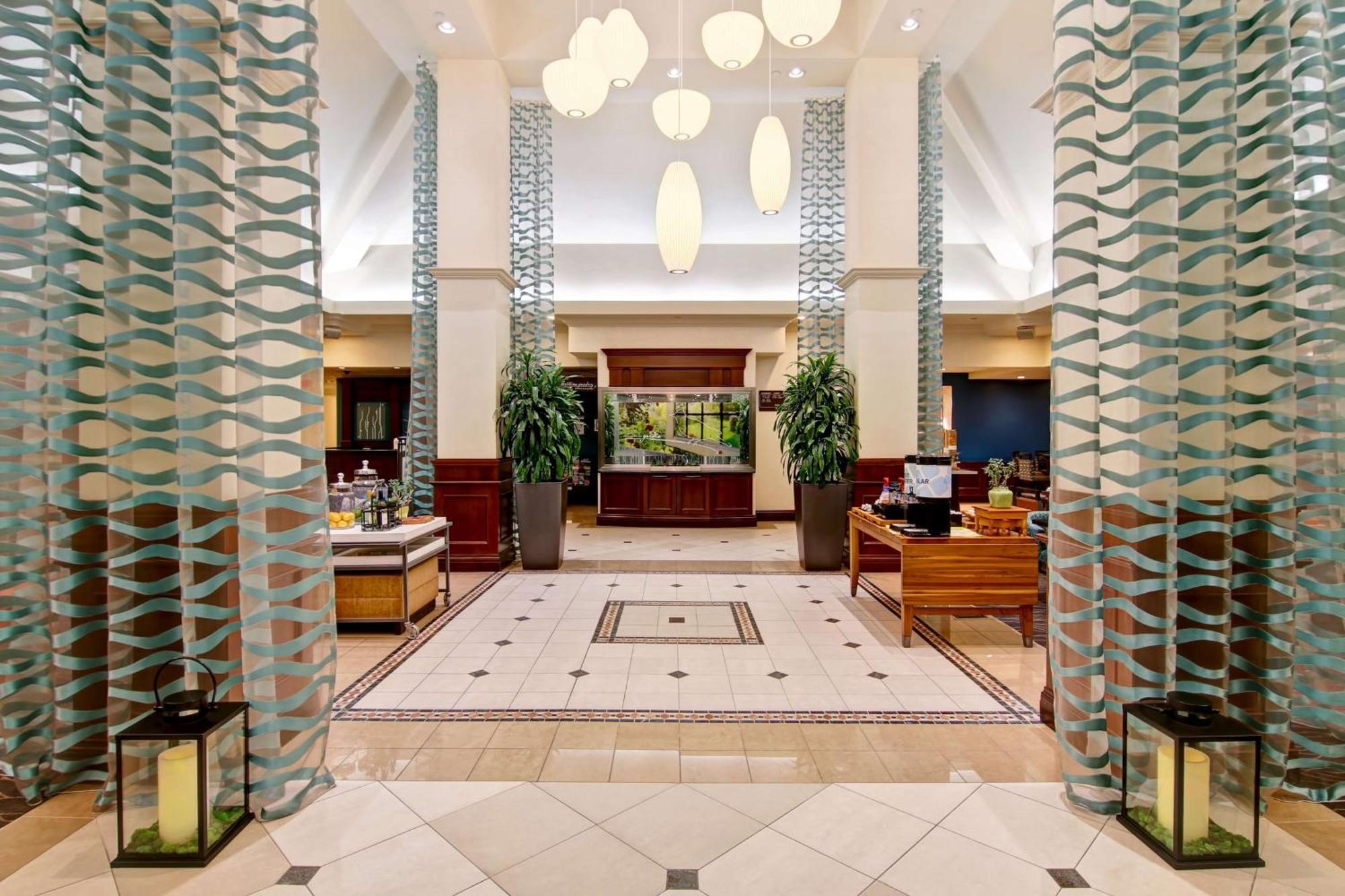 Hilton Garden Inn Toronto/Берлінгтон Екстер'єр фото