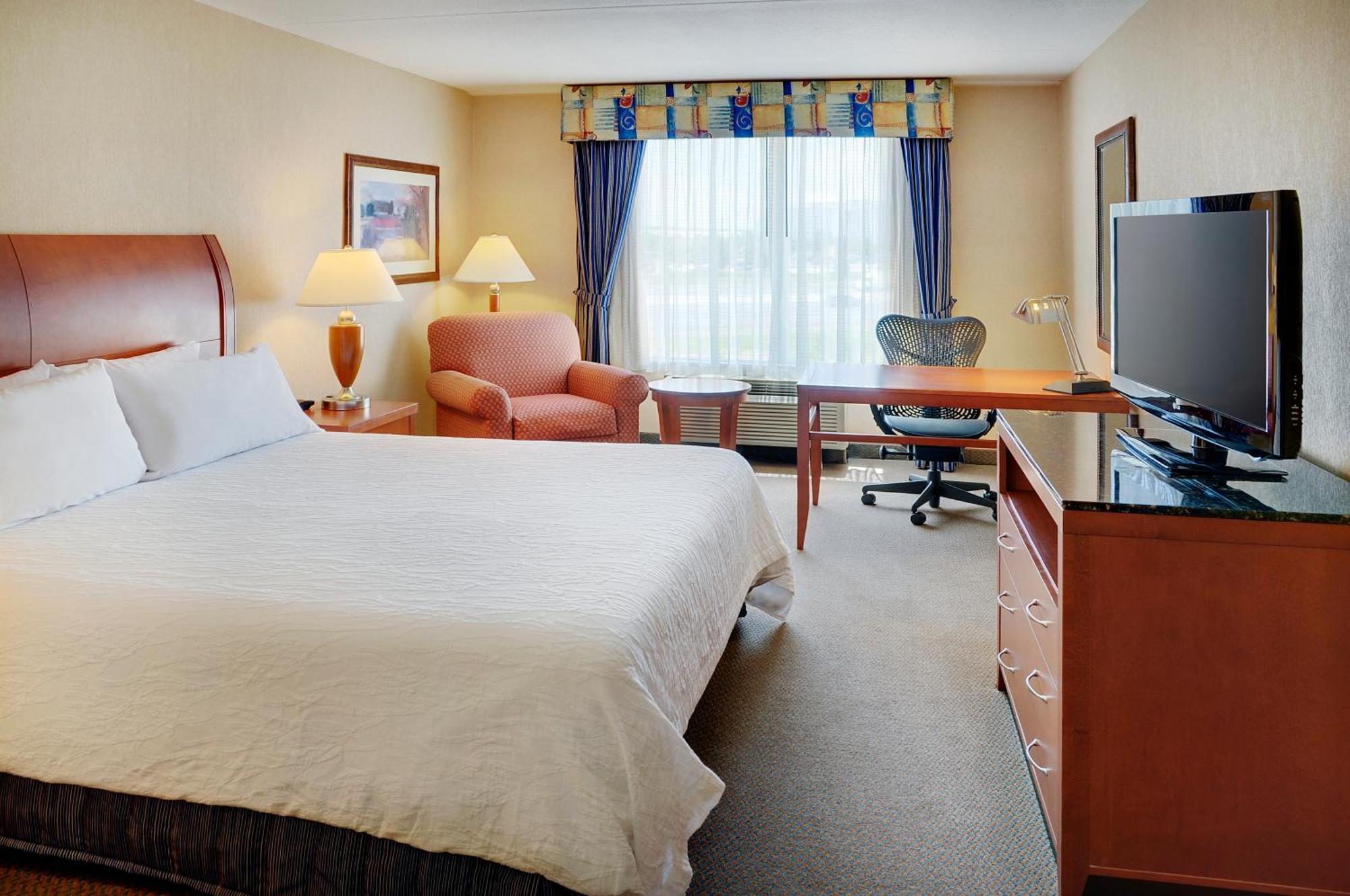 Hilton Garden Inn Toronto/Берлінгтон Екстер'єр фото
